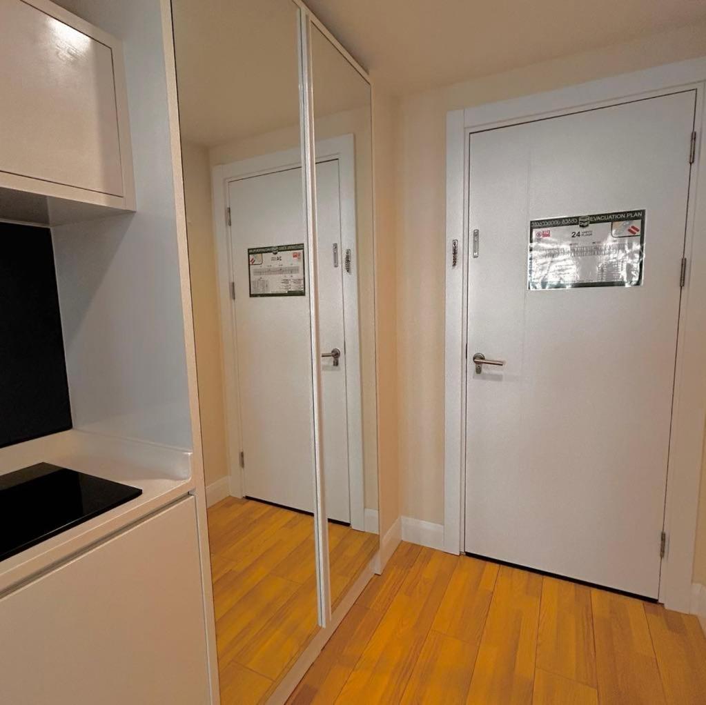 Apartment Twin Towers David باتومي المظهر الخارجي الصورة