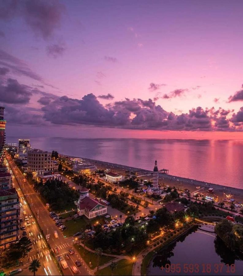 Apartment Twin Towers David باتومي المظهر الخارجي الصورة