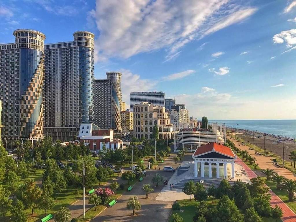 Apartment Twin Towers David باتومي المظهر الخارجي الصورة