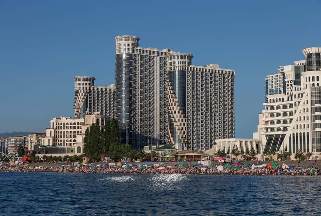 Apartment Twin Towers David باتومي المظهر الخارجي الصورة